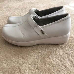 Greys Anatomy Meredith Clogs